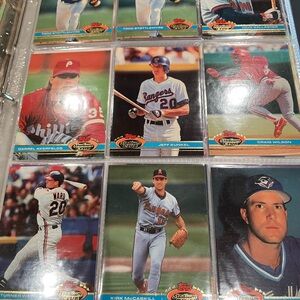 Topps Spectrum Baseball Card Set - Red, Blue, White